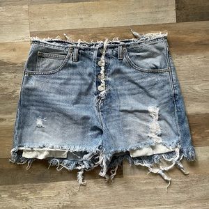 Hudson denim shorts - size 28.